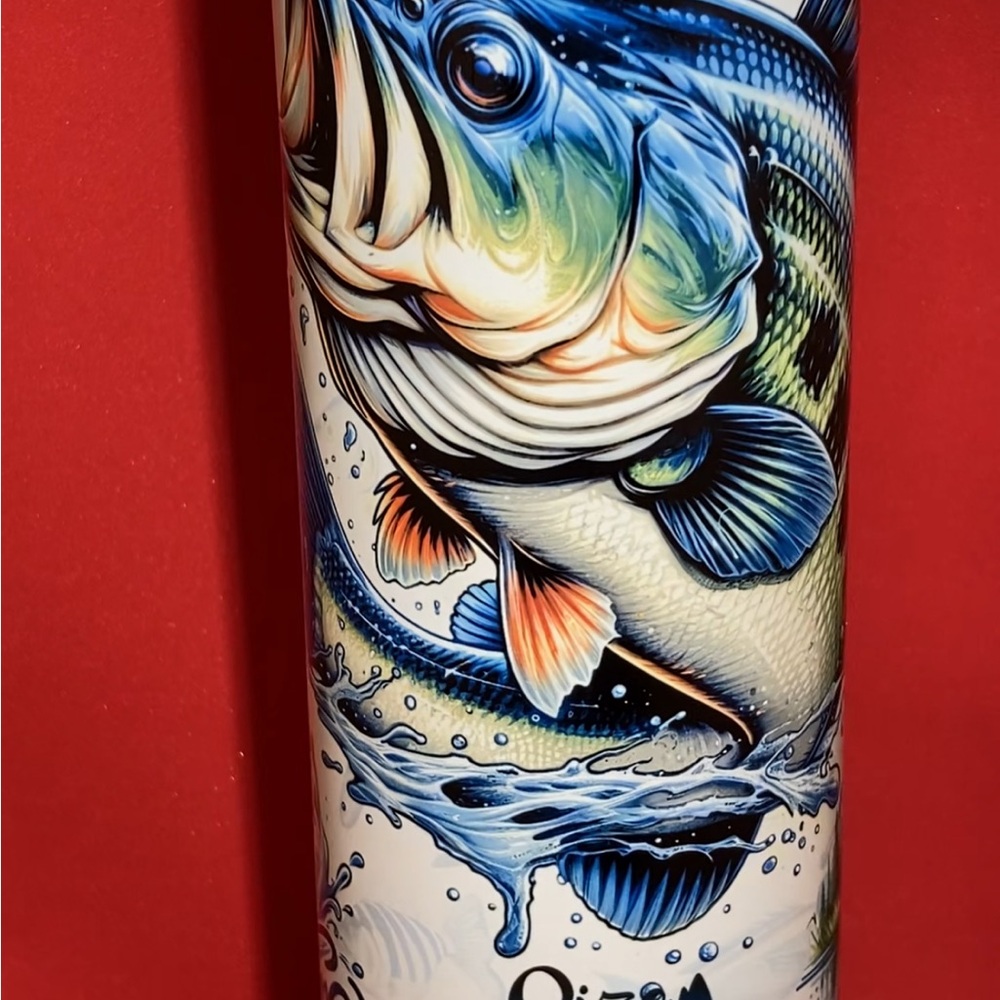 Vibrant Fish Art Tumbler